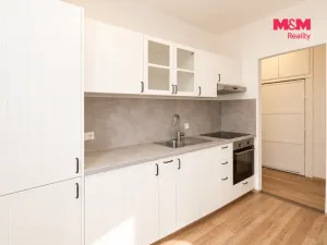 Pronájem bytu 2+1, Praha - Holešovice, U městských domů, 44 m2