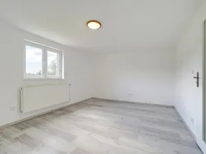 Pronájem chaty, Svojetice, V Zátiší, 86 m2