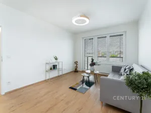 Pronájem bytu 2+kk, Praha, 45 m2