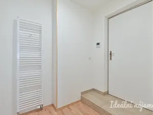 Pronájem bytu 2+1, Brno, Střední, 57 m2