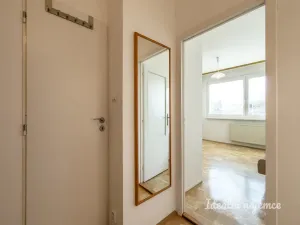Pronájem bytu 2+kk, Praha - Michle, U Botiče, 42 m2