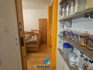 Pronájem bytu 2+1, Krupka, Sídliště, 55 m2