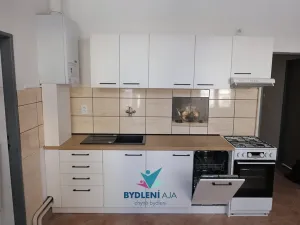 Pronájem bytu 2+1, Teplice, J. V. Sládka, 66 m2