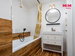 Pronájem bytu 3+kk, Praha - Bohnice, Řešovská, 67 m2