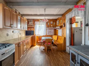 Prodej rodinného domu, Okrouhlá, 180 m2