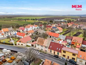 Prodej rodinného domu, Líšťany, Zlatá Ulička, 272 m2