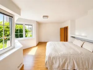 Prodej rodinného domu, Průhonice, 300 m2