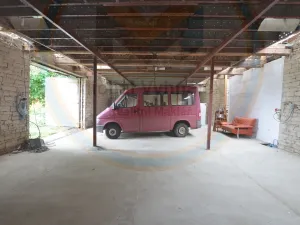 Pronájem komerční, Hrobce, 130 m2
