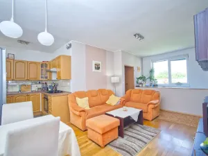 Prodej rodinného domu, Velké Bílovice, 231 m2