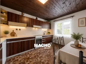 Prodej chaty, Mníšek pod Brdy, U Lípy, 118 m2