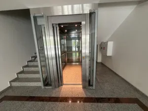 Prodej bytu 3+kk, Karlovy Vary, Škroupova, 130 m2