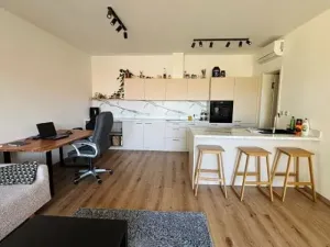 Pronájem bytu 2+kk, Praha - Prosek, Prosecká, 112 m2