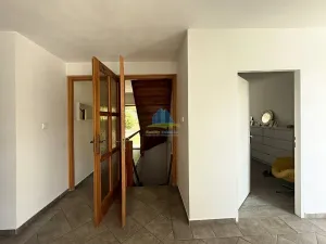 Prodej rodinného domu, Libá, 160 m2