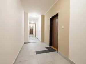 Pronájem bytu 2+kk, Praha - Střížkov, Makedonská, 55 m2