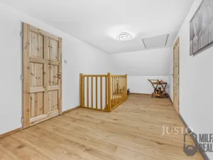 Prodej rodinného domu, Jindřichovice pod Smrkem, 205 m2