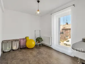 Prodej rodinného domu, Ohrazenice, 401 m2