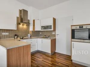 Prodej komerční nemovitosti, Ohrazenice, 401 m2