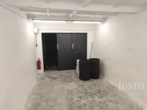 Pronájem garáže, Liberec, Kunratická, 18 m2