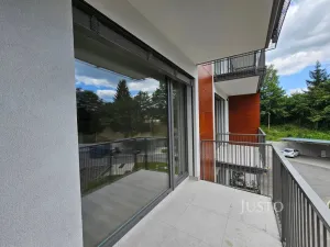 Pronájem bytu 1+kk, Jablonec nad Nisou, Za Jízdárnou, 36 m2