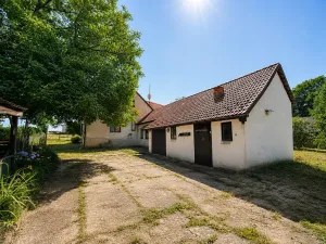 Prodej rodinného domu, Chrášťany, 250 m2