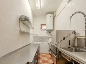 Prodej apartmánu, Račice-Pístovice, 304 m2