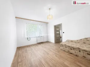 Pronájem bytu 1+1, Ústí nad Labem - Mojžíř, Peškova, 34 m2