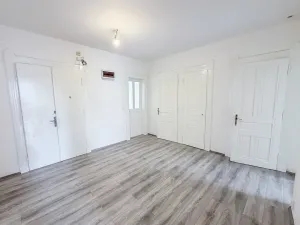 Pronájem bytu 4+1, Praha - Smíchov, Na Doubkové, 120 m2