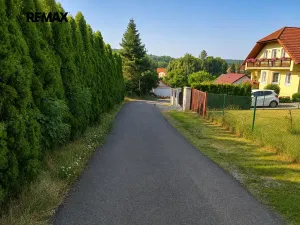 Pronájem pozemku pro bydlení, Netvořice, 718 m2
