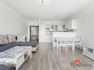 Pronájem bytu 2+kk, Mladá Boleslav - Michalovice, 87 m2