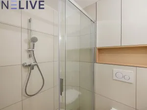 Pronájem bytu 1+kk, Praha, Krymská, 36 m2
