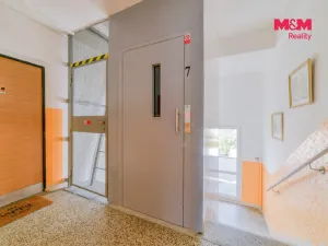 Pronájem bytu 1+1, Karlovy Vary - Rybáře, U Koupaliště, 36 m2