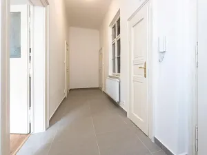 Pronájem bytu 2+kk, Praha - Nové Město, Lípová, 58 m2
