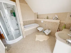 Prodej rodinného domu, Praha - Lysolaje, Nad Helmrovkou, 301 m2