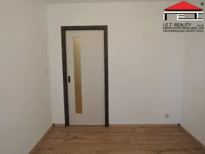 Pronájem bytu 3+kk, Praha - Vysočany, Kabešova, 82 m2