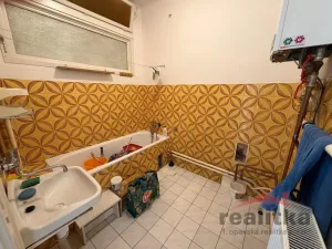 Prodej bytu 3+1, Opava - Předměstí, třída Spojenců, 74 m2