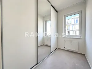 Pronájem bytu 3+kk, Praha - Prosek, Libočanská, 90 m2