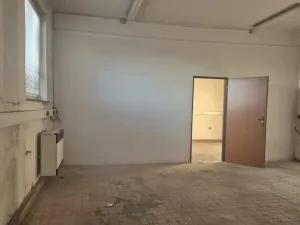 Pronájem výrobních prostor, Praha - Běchovice, Podnikatelská, 595 m2