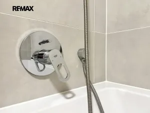 Pronájem bytu 3+kk, Praha - Libeň, Na sypkém, 70 m2