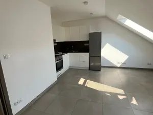 Pronájem bytu 2+kk, Kolín, Sokolská, 44 m2