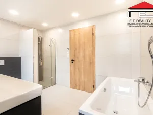 Pronájem rodinného domu, Moravany, Brněnská, 216 m2