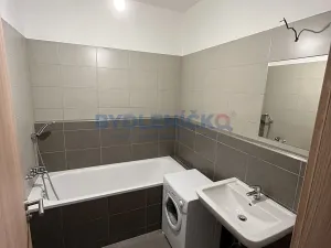 Prodej bytu 1+kk, České Budějovice, Husova tř., 73 m2