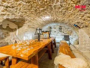 Prodej činžovního domu, Brušperk, náměstí J. A. Komenského, 350 m2