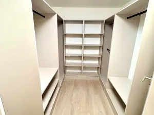 Pronájem bytu 2+kk, Praha - Hloubětín, Poděbradská, 63 m2