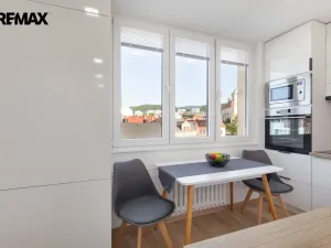 Prodej bytu 3+1, Litvínov - Horní Litvínov, 9. května, 74 m2