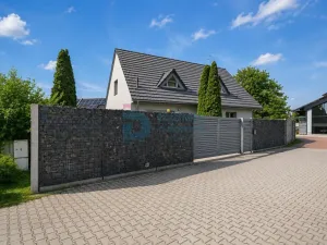 Prodej rodinného domu, Hlušovice, U Potoka, 161 m2