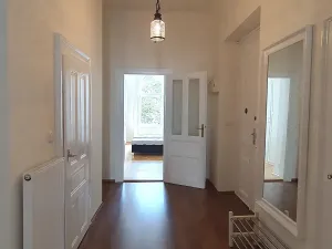 Pronájem bytu 3+1, Praha, Italská, 112 m2
