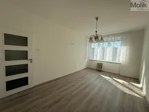 Pronájem bytu 2+1, Litvínov - Horní Litvínov, Valdštejnská, 52 m2