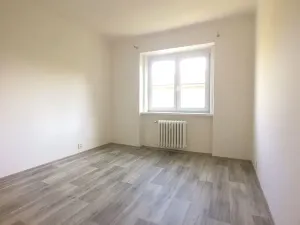 Pronájem bytu 3+kk, Praha - Kobylisy, Horňátecká, 80 m2