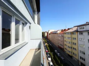 Pronájem bytu 3+kk, Brno, Mášova, 80 m2