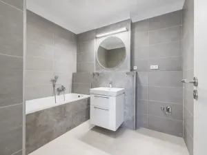 Pronájem bytu 3+kk, Hluboká nad Vltavou, U Parku, 82 m2
